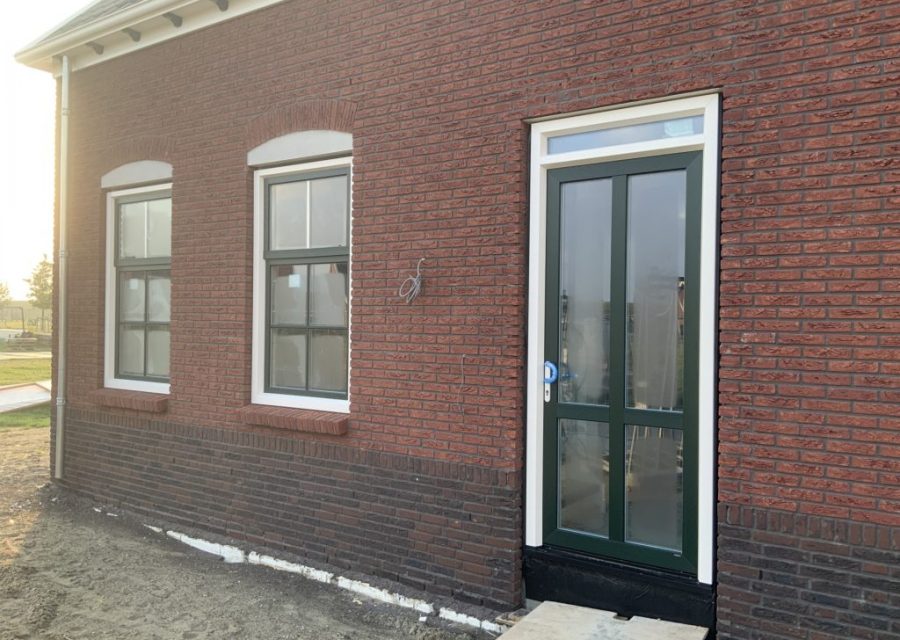 Gevel van een woning met spouwmuur